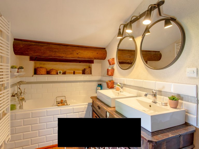 Villa for Sale in Uzes, Uzes Area 14