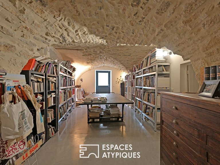 Villa for Sale in Uzes, Uzes Area 14