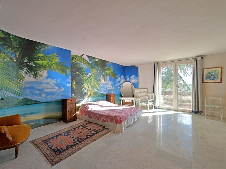 Villa for Sale in Uzes, Uzes Area 18