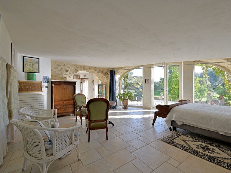 Villa for Sale in Uzes, Uzes Area 19