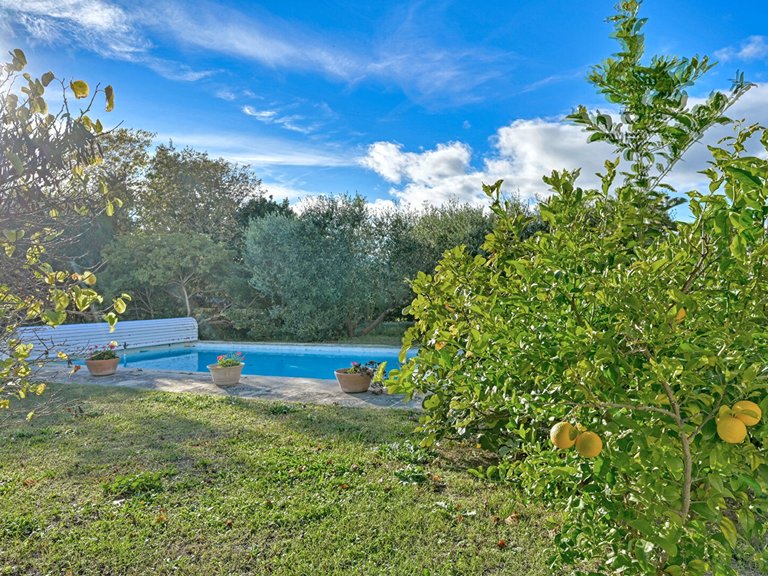 Villa for Sale in Uzes, Uzes Area 20