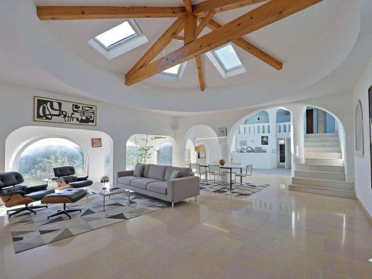 Villa for Sale in Uzes, Uzes Area 3