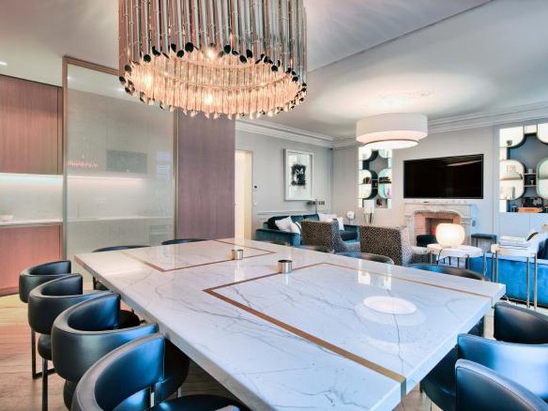 Apartment for Sale in 8th (golden Triangle - Parc Monceau), Golden Triangle - Trocadéro (8th - 16th) 5