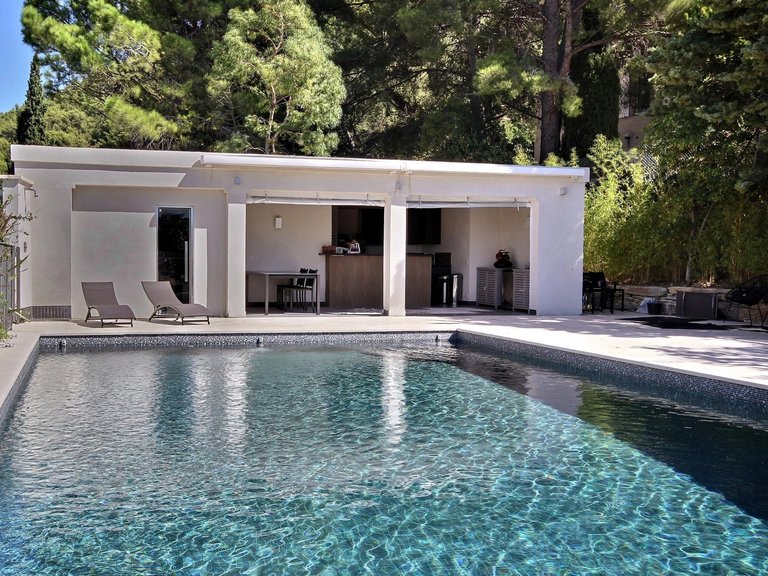 Villa for Sale in Cassis, Provence Coast (cassis To Cavalaire) 9