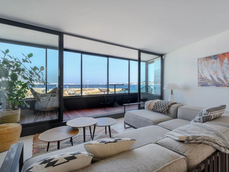 Villa for Sale in Marseille, Marseille & Cote Bleu 1