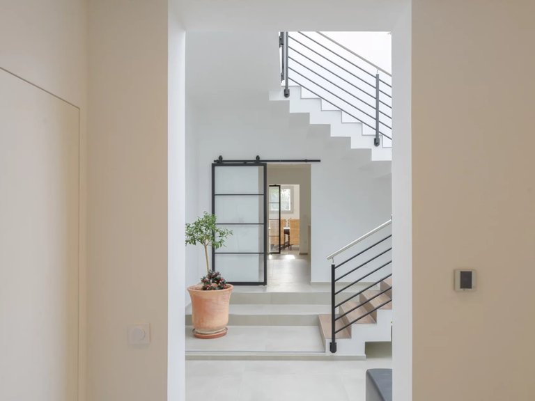 Villa for Sale in Carry Le Rouet, Marseille & Cote Bleu 19