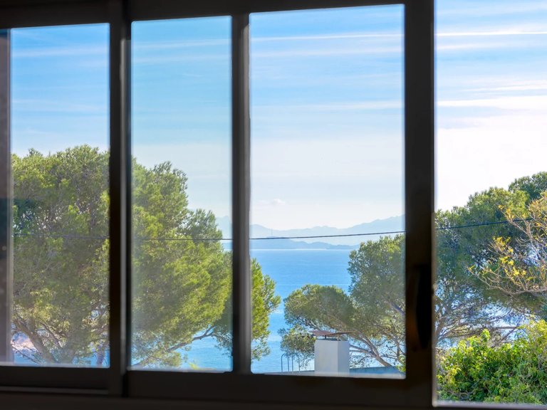 Villa for Sale in Carry Le Rouet, Marseille & Cote Bleu 17