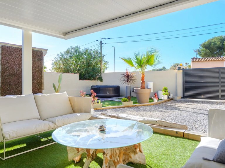 Villa for Sale in Carry Le Rouet, Marseille & Cote Bleu 7