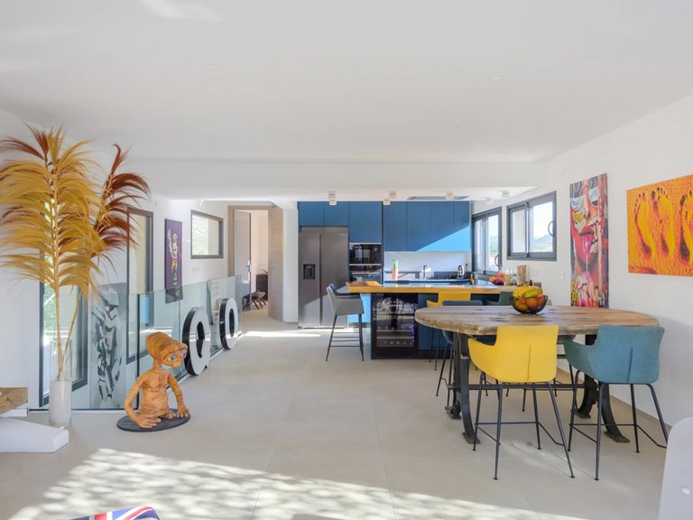 Villa for Sale in Carry Le Rouet, Marseille & Cote Bleu 10