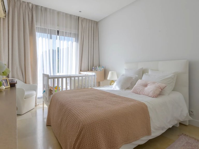 Villa for Sale in Marseille, Marseille & Cote Bleu 2