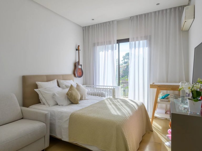 Villa for Sale in Marseille, Marseille & Cote Bleu 5