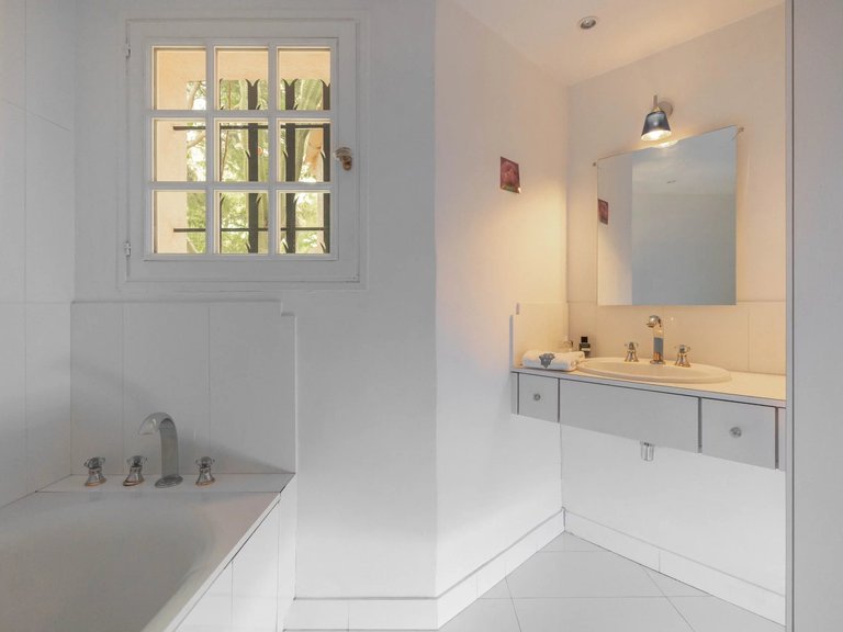Villa for Sale in La Ciotat, Provence Coast (cassis To Cavalaire) 14