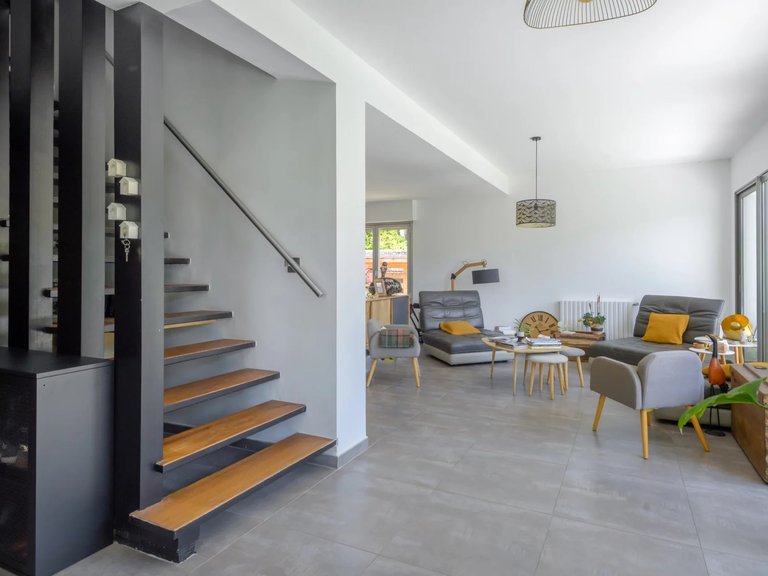 Villa for Sale in Carry Le Rouet, Marseille & Cote Bleu 13