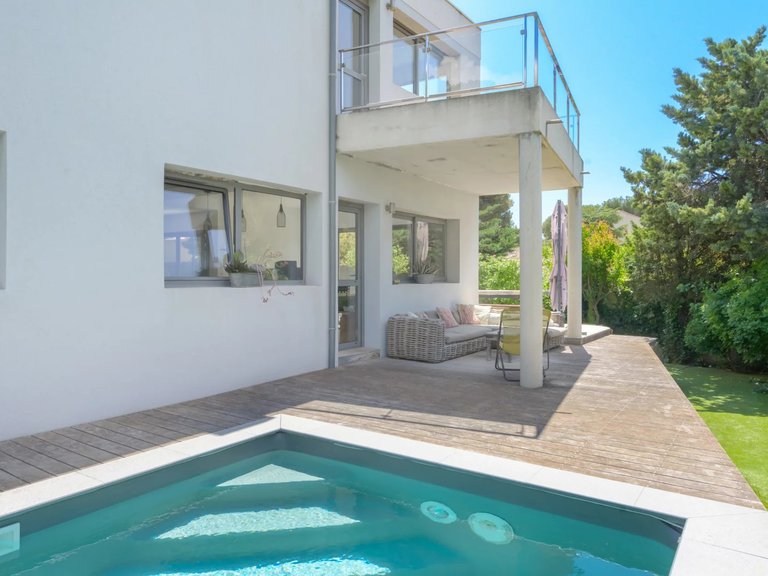 Villa for Sale in Carry Le Rouet, Marseille & Cote Bleu 4