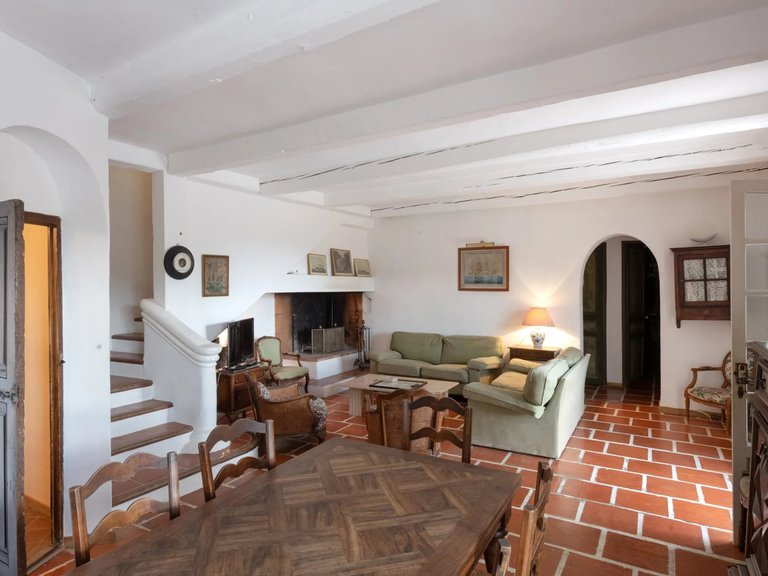 Villa for Sale in Cassis, Provence Coast (cassis To Cavalaire) 9