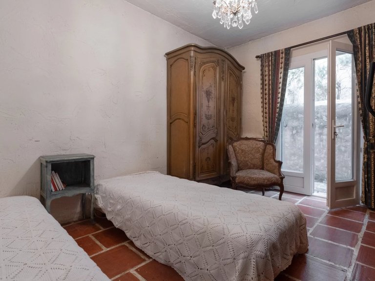Villa for Sale in Cassis, Provence Coast (cassis To Cavalaire) 13
