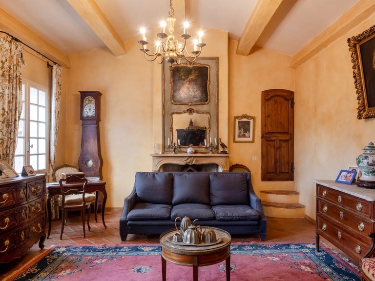Villa for Sale in Cassis, Provence Coast (cassis To Cavalaire) 15