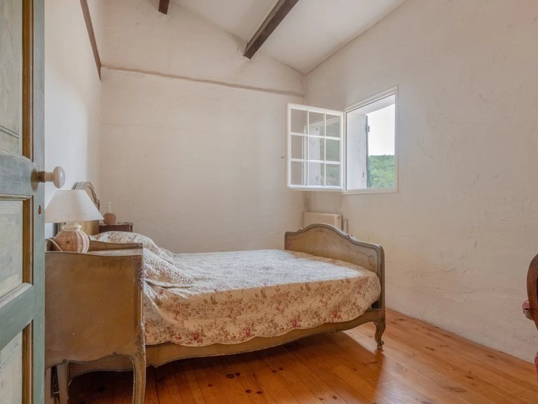 Villa for Sale in Cassis, Provence Coast (cassis To Cavalaire) 18