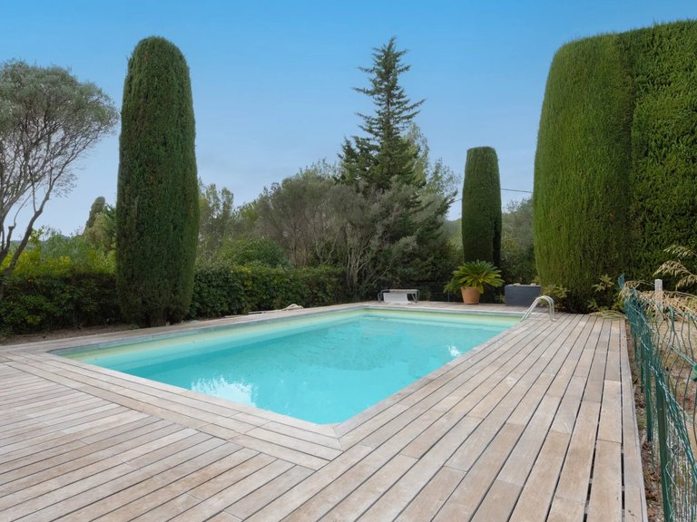 Villa for Sale in Cassis, Provence Coast (cassis To Cavalaire) 4