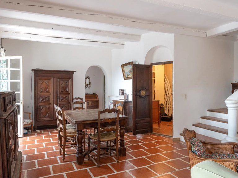 Villa for Sale in Cassis, Provence Coast (cassis To Cavalaire) 5