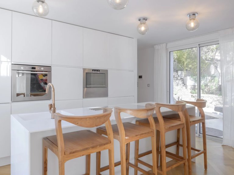 Villa for Sale in Cassis, Provence Coast (cassis To Cavalaire) 5