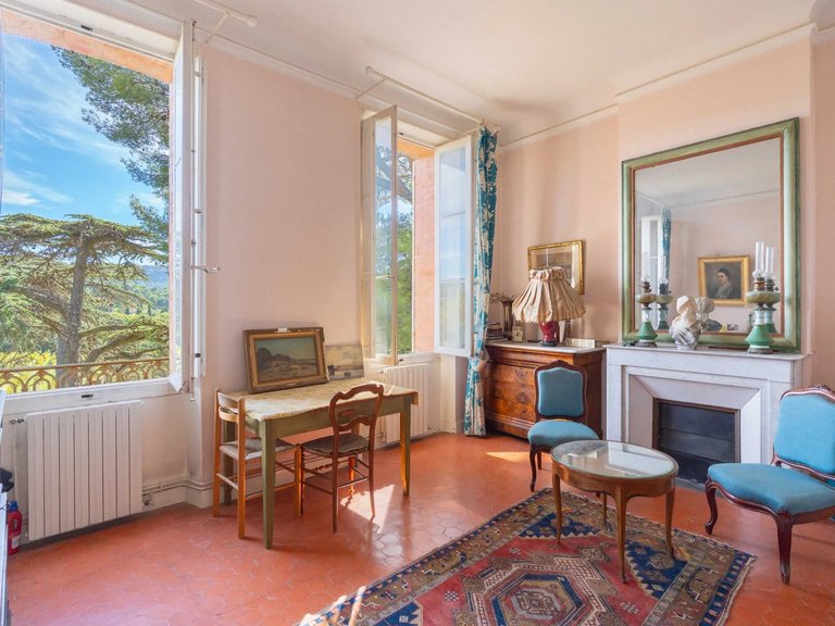 Villa for Sale in Cassis, Provence Coast (cassis To Cavalaire) 6
