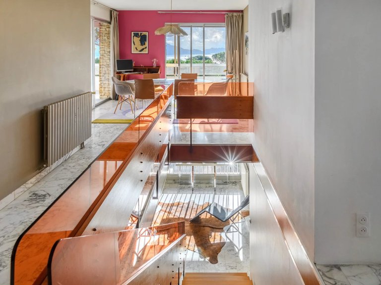 Villa for Sale in Marseille, Marseille & Cote Bleu 2