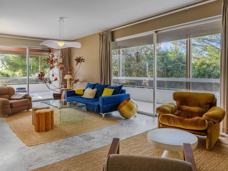 Villa for Sale in Marseille, Marseille & Cote Bleu 3