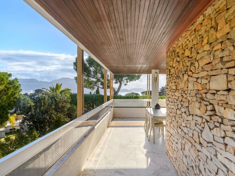 Villa for Sale in Marseille, Marseille & Cote Bleu 9