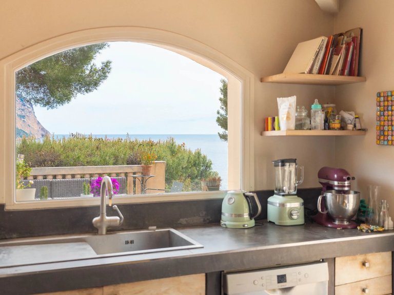 Villa for Sale in Cassis, Provence Coast (cassis To Cavalaire) 7