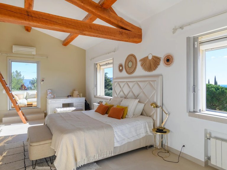 Villa for Sale in Cassis, Provence Coast (cassis To Cavalaire) 5