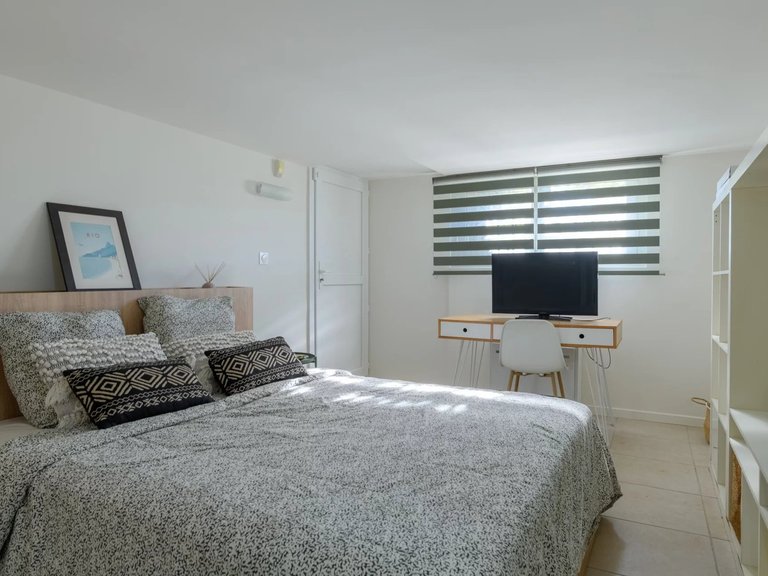 Villa for Sale in Cassis, Provence Coast (cassis To Cavalaire) 7