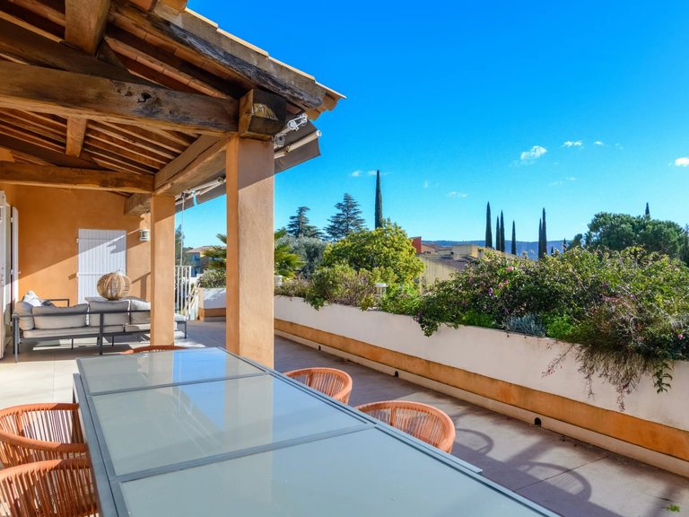 Villa for Sale in Cassis, Provence Coast (cassis To Cavalaire) 9