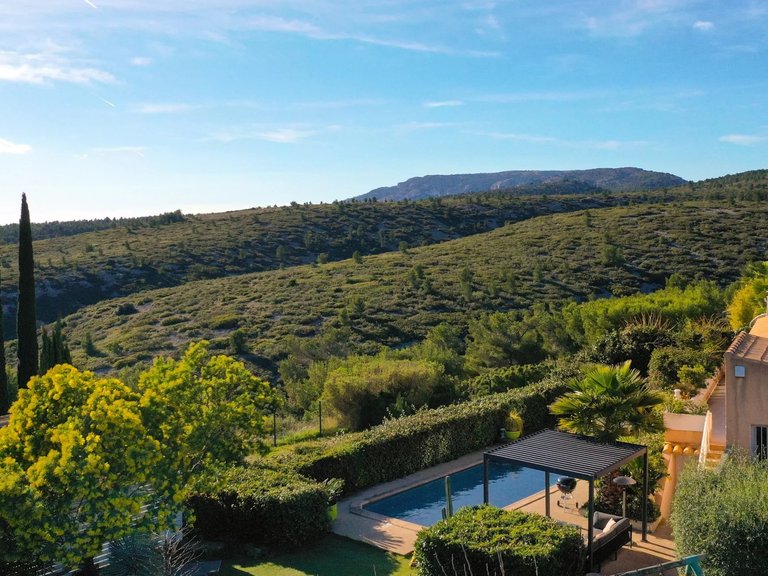 Villa for Sale in Cassis, Provence Coast (cassis To Cavalaire) 17