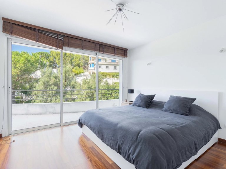 Villa for Sale in Marseille, Marseille & Cote Bleu 11
