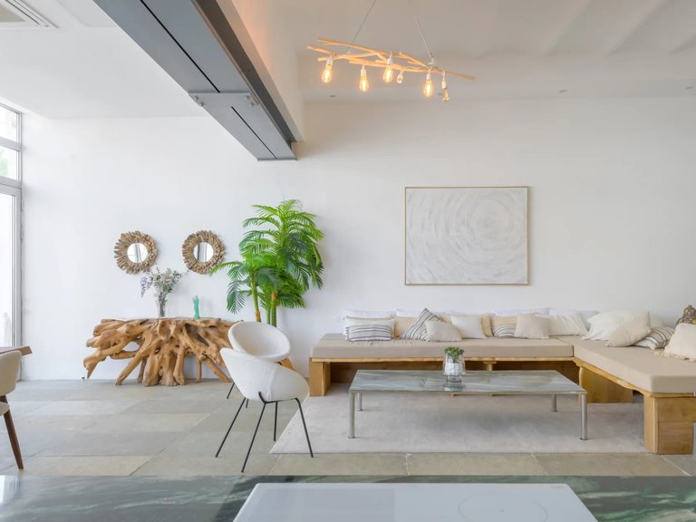 Villa for Sale in Marseille, Marseille & Cote Bleu 4