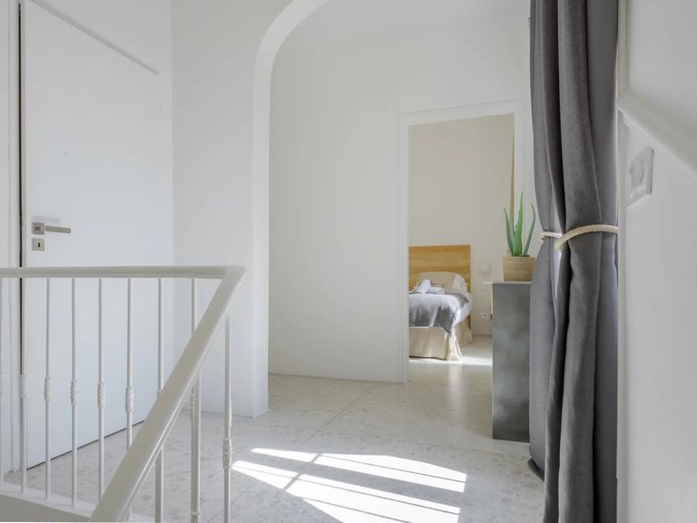 Villa for Sale in Marseille, Marseille & Cote Bleu 7