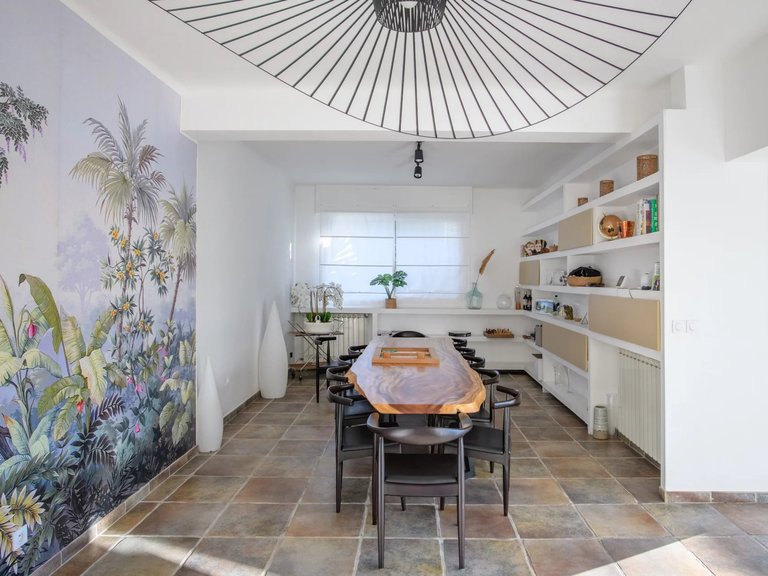 Villa for Sale in Marseille, Marseille & Cote Bleu 16