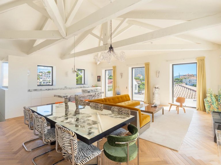 Villa for Sale in Marseille, Marseille & Cote Bleu 10