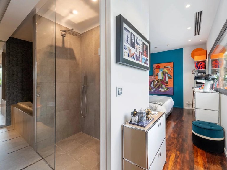 Villa for Sale in Marseille, Marseille & Cote Bleu 10
