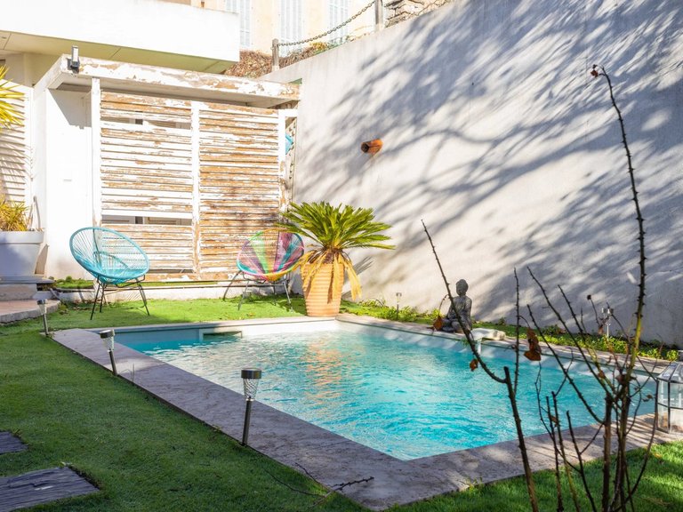 Villa for Sale in Marseille, Marseille & Cote Bleu 7