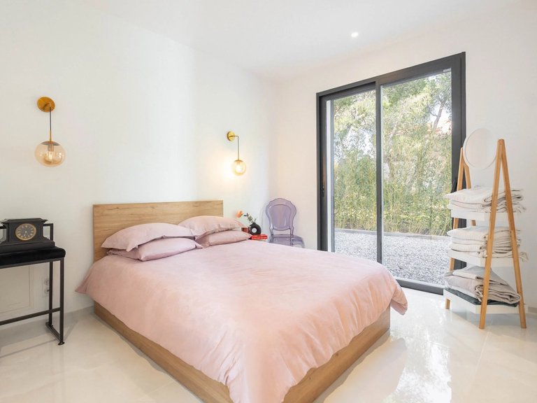 Villa for Sale in Carry Le Rouet, Marseille & Cote Bleu 2