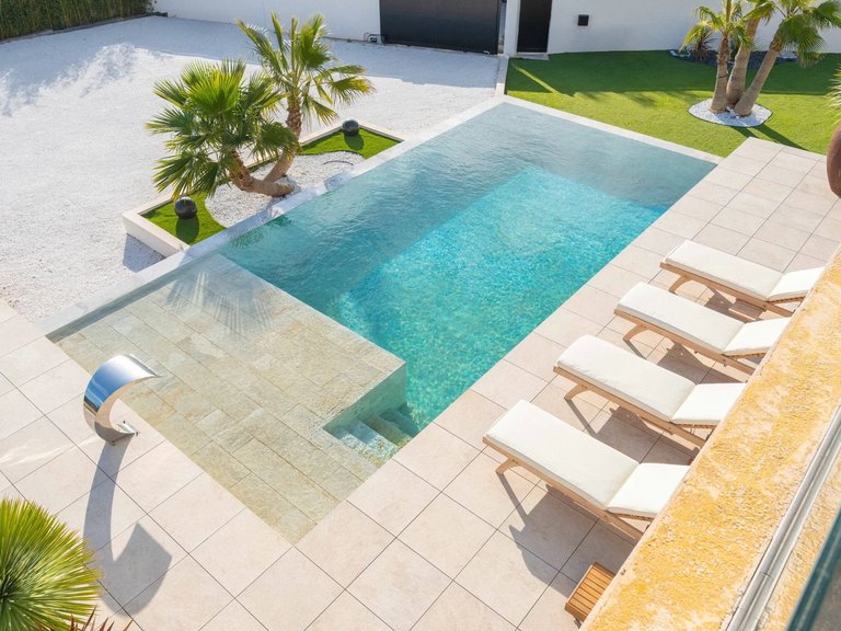 Villa for Sale in Carry Le Rouet, Marseille & Cote Bleu 7
