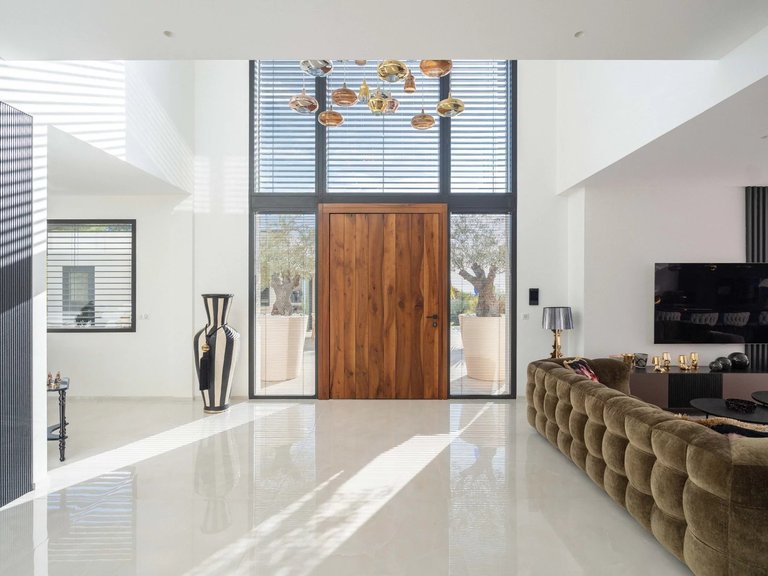 Villa for Sale in Carry Le Rouet, Marseille & Cote Bleu 17