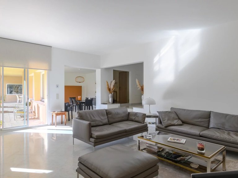 Villa for Sale in Cassis, Provence Coast (cassis To Cavalaire) 6
