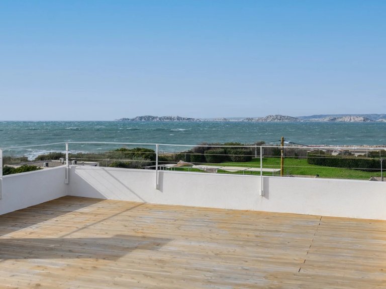 Villa for Sale in Marseille, Marseille & Cote Bleu 1