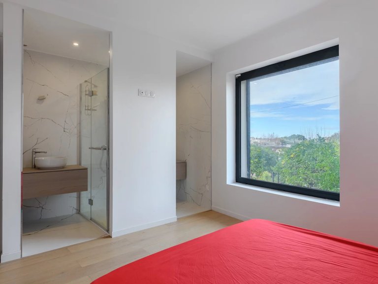 Villa for Sale in Marseille, Marseille & Cote Bleu 12