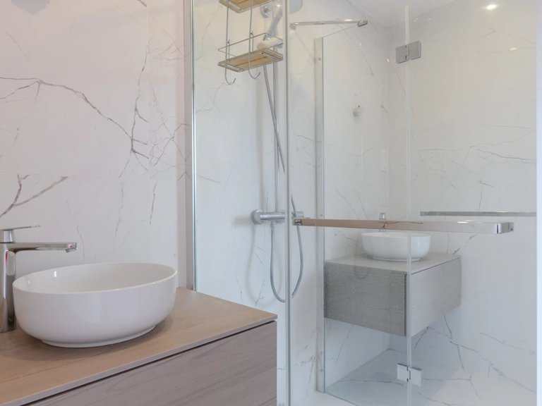 Villa for Sale in Marseille, Marseille & Cote Bleu 13