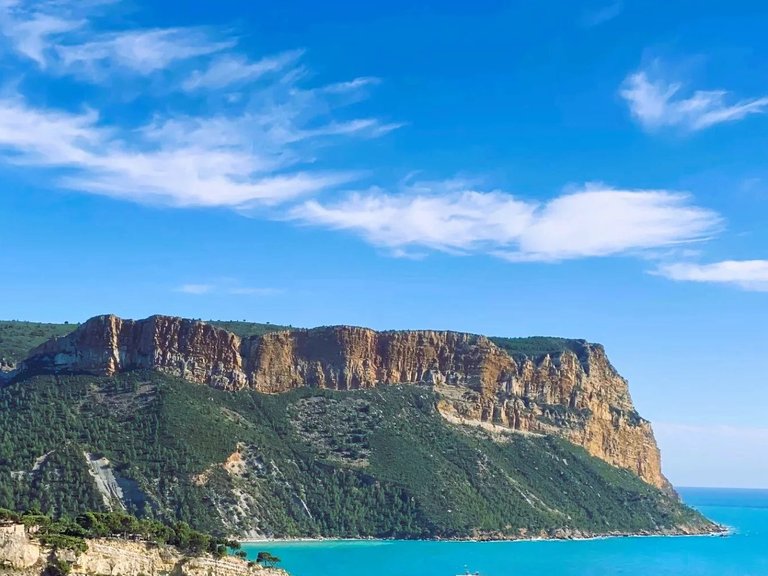 Villa for Sale in Cassis, Provence Coast (cassis To Cavalaire) 1