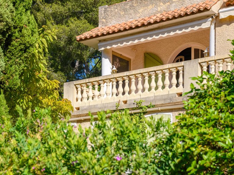 Villa for Sale in Cassis, Provence Coast (cassis To Cavalaire) 12